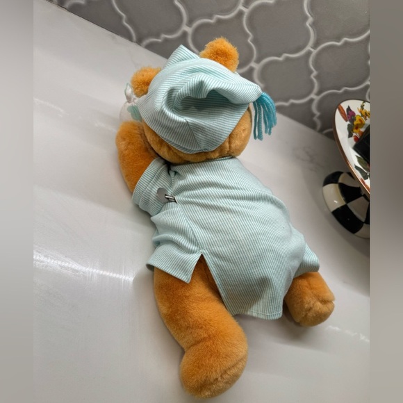 Vintage Winnie the Pooh wind up plush - Picture 3 of 7